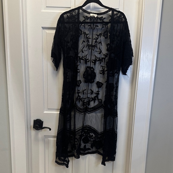 Ember Jackets & Blazers - Ember Women's Medium Black Sheer Lace Kimono‎